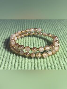 Golden miracle wire Glow Bead Bracelet